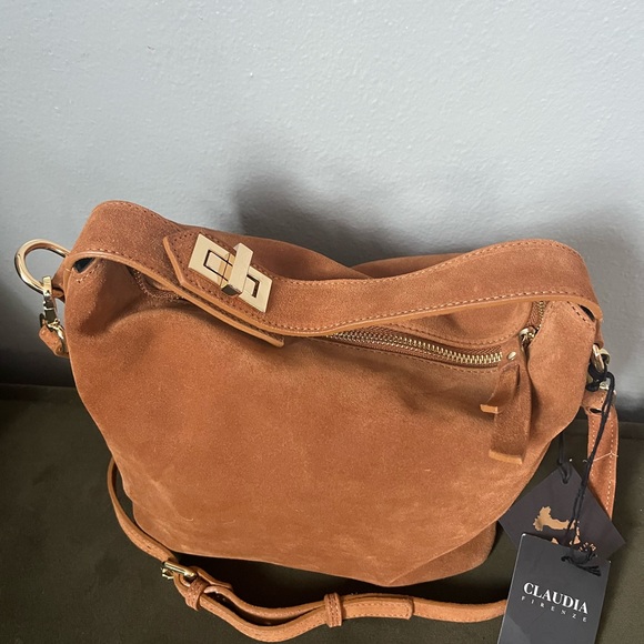 Claudia Firenze Tan Suede Crossbody Bag - Picture 2 of 9